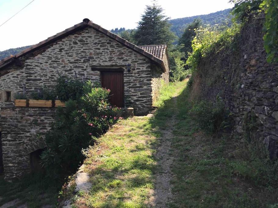 Maison Rurale Au Coeur Des Cevennes Ardechoises Dompnac 外观 照片